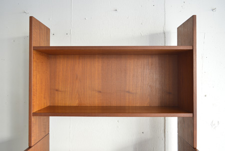 shelf12.jpg